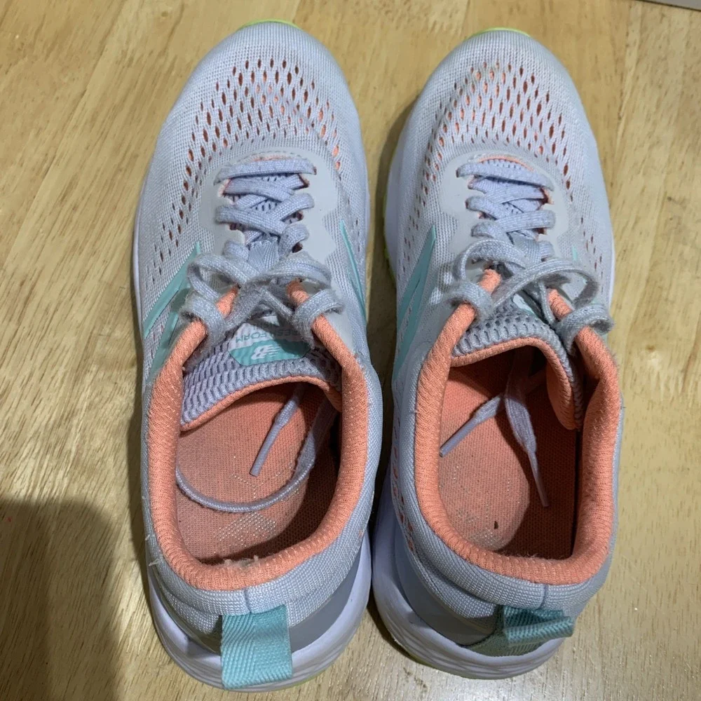 New Balance Women's FF Arishi V3 WARISCH3 Gray Running Shoes Sneakers‎ Size 6.5
